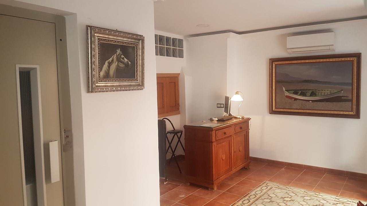 מאלגה Hotel Boutique Nomadas מראה חיצוני תמונה